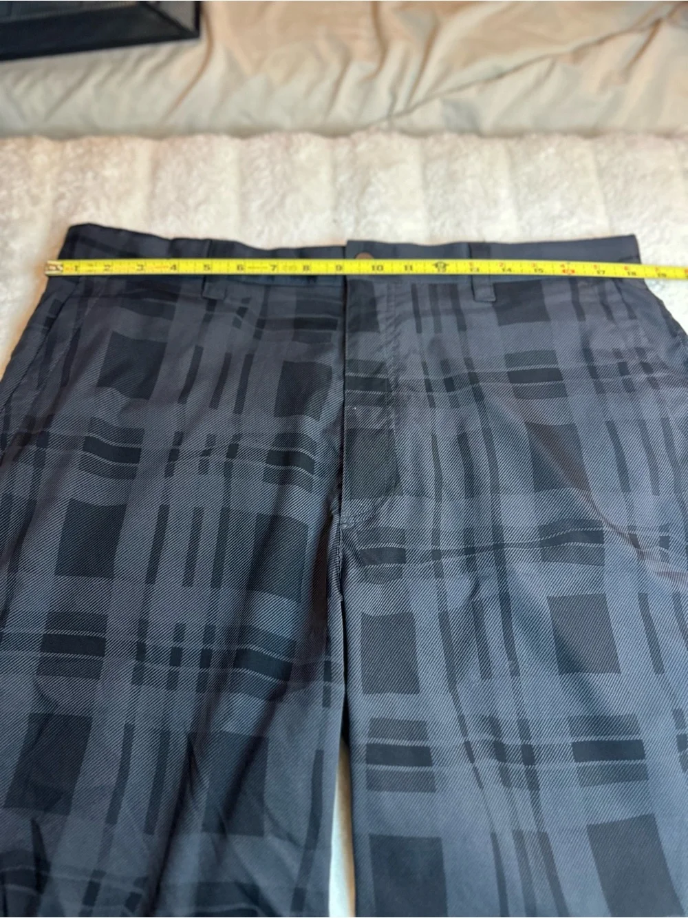 Callaway Men's Black Plaid Performance Shorts